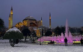 Istanbul Port Hotel